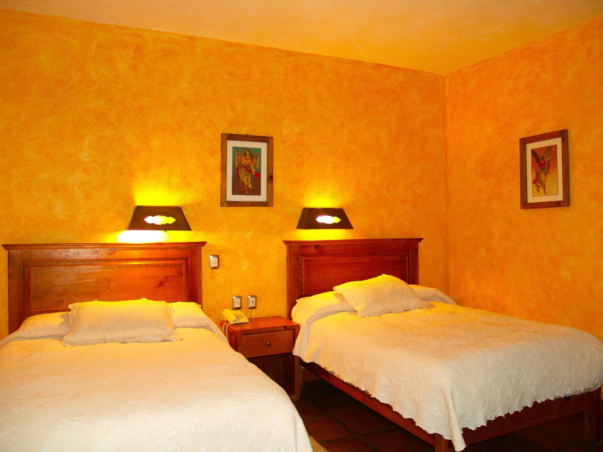 Hotel Refugio del Angel Pátzcuaro Esterno foto