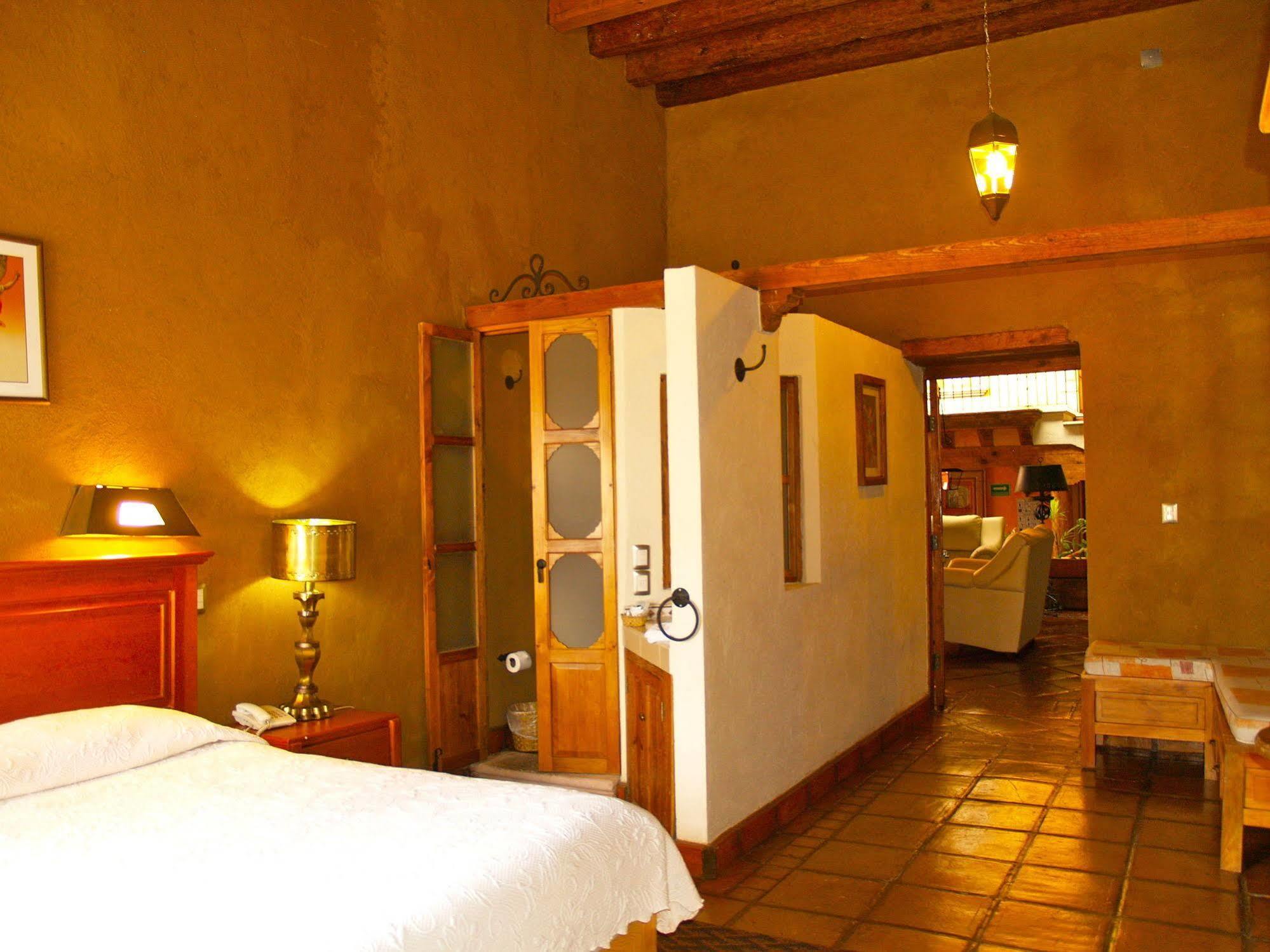 Hotel Refugio del Angel Pátzcuaro Esterno foto