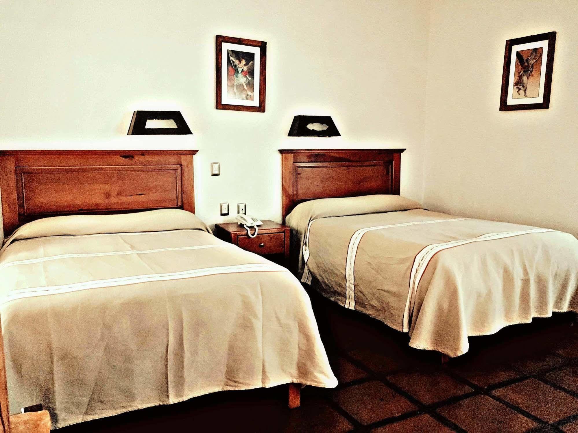 Hotel Refugio del Angel Pátzcuaro Esterno foto