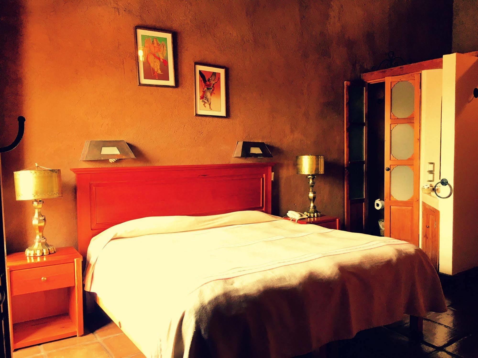 Hotel Refugio del Angel Pátzcuaro Esterno foto