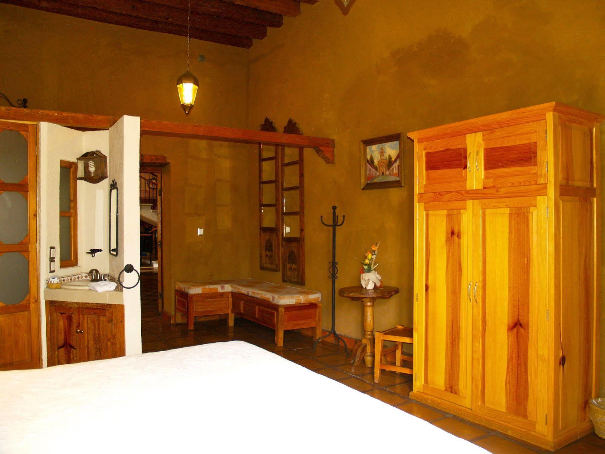 Hotel Refugio del Angel Pátzcuaro Esterno foto